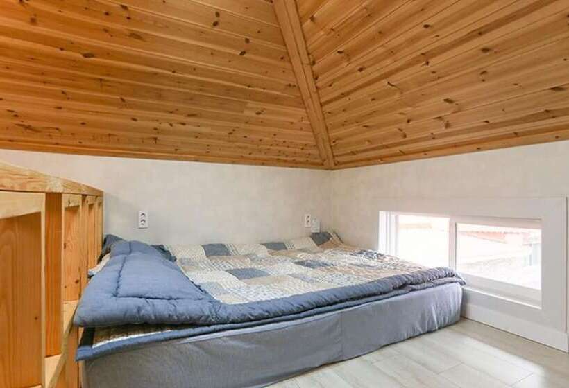 Geochang Siesta Pension