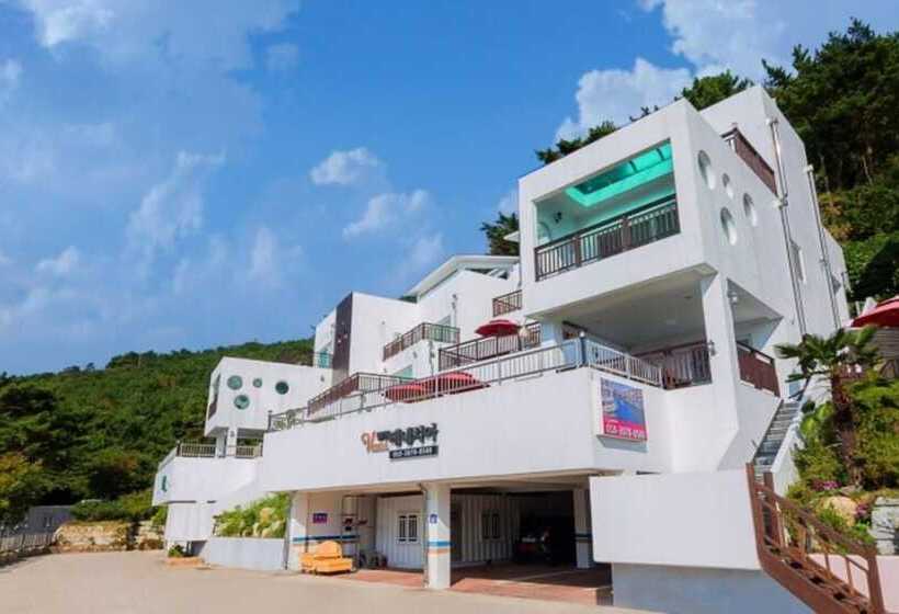 Geojedo Pension Venecia