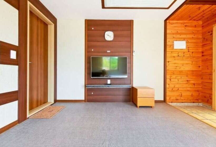 Geojedo Daehyang Pension