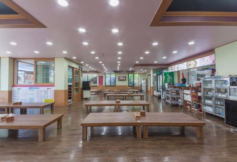 Geojedo Haeseong Beach Pension