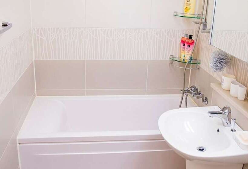 Geojedo Namsukine Pension