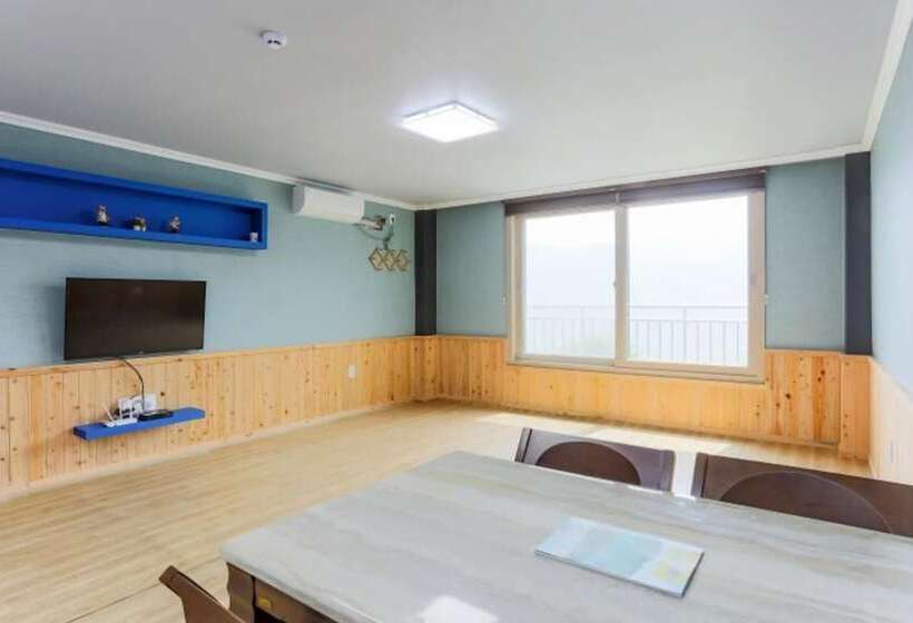 Gimhae Solar House Pension