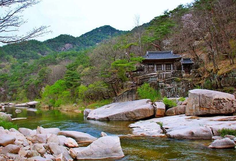 Goesan Geumseong Pension