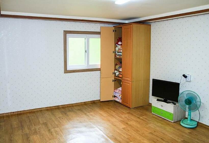 Goesan Geumseong Pension