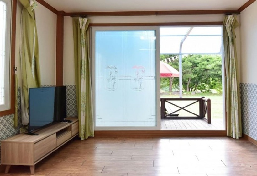 Goesan Hwayang Gyegok Gangaae Pension