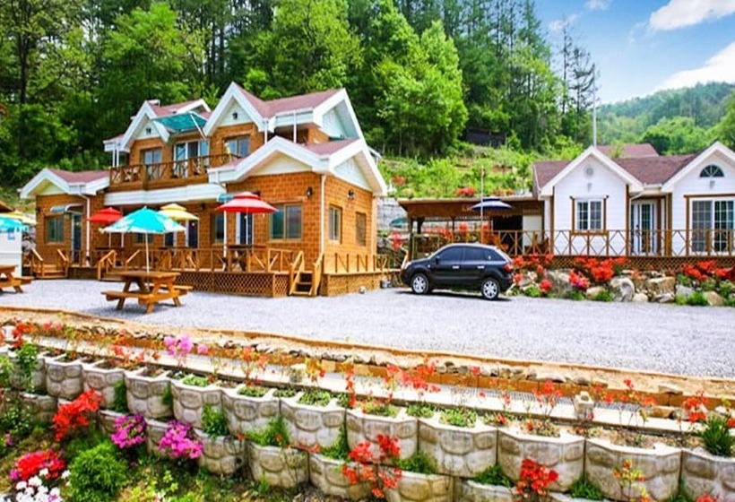 Goesan Hwayang Hwangto Pension