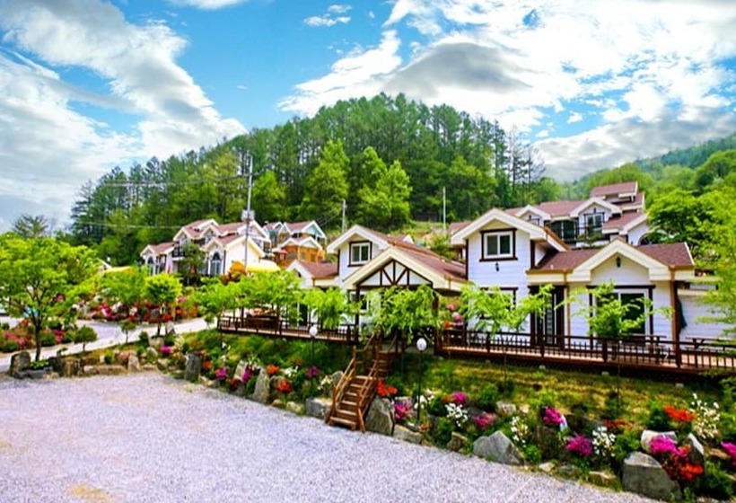 Goesan Hwayang Hwangto Pension