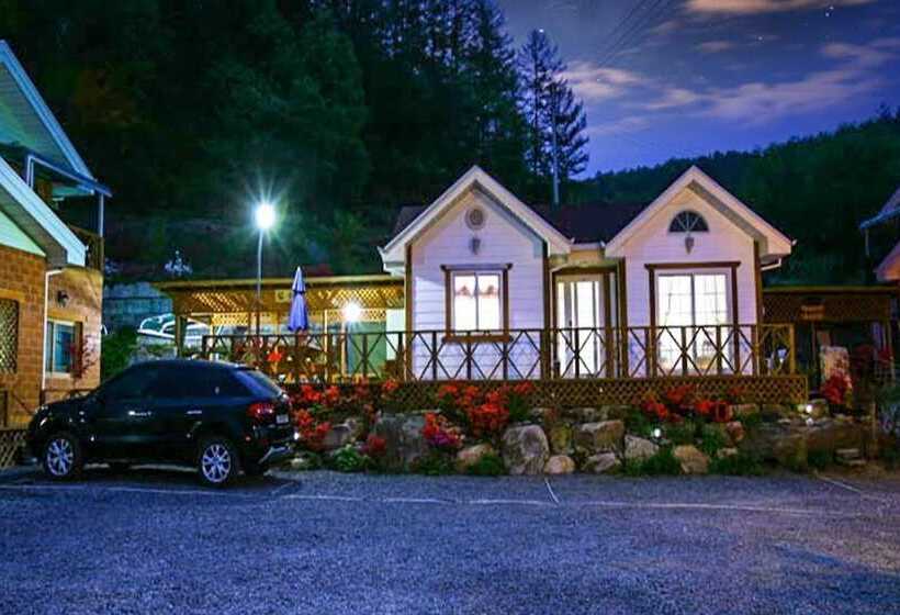 Goesan Hwayang Hwangto Pension