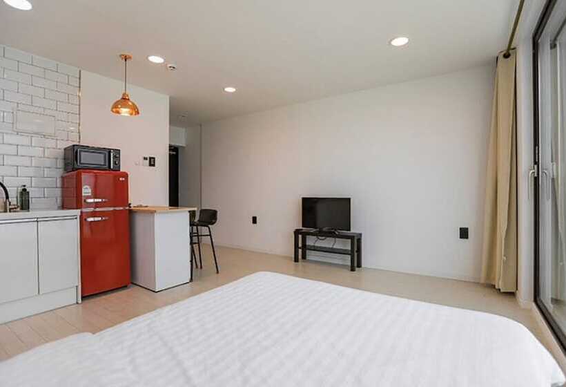 Goseong Badae Banhada Pension