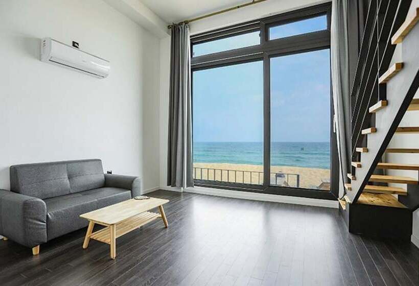 Goseong Badae Banhada Pension