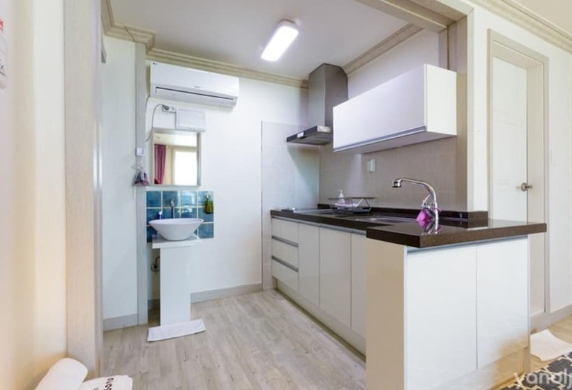 Goseong Bonobono Pension