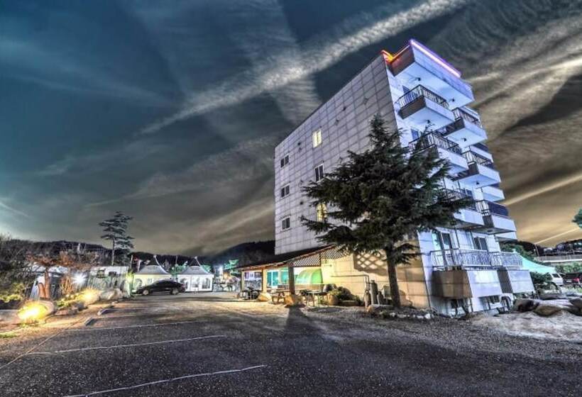 Goseong Natural House Pension