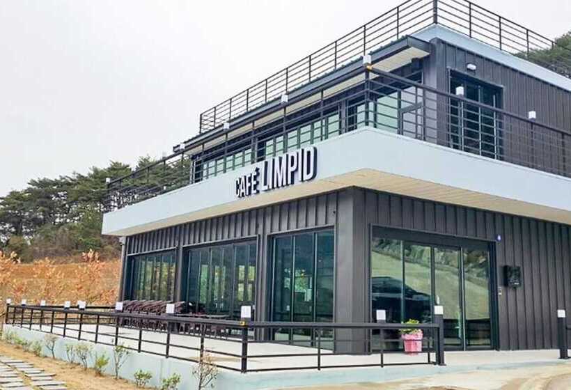 Goseong San Deul Bada Pension