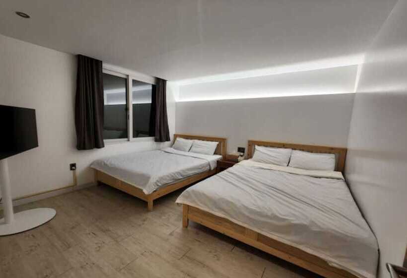 Gunsan Euro Village Pension