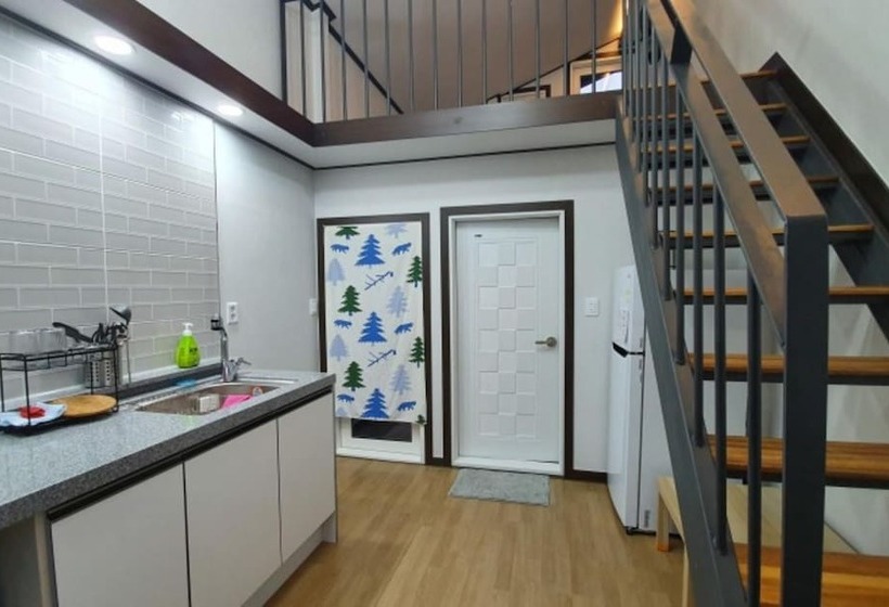 Gurye Jirisan Rosinante House Pension