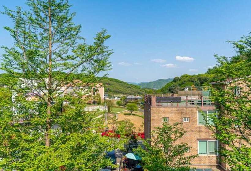 Gwangju Brownvill Pension