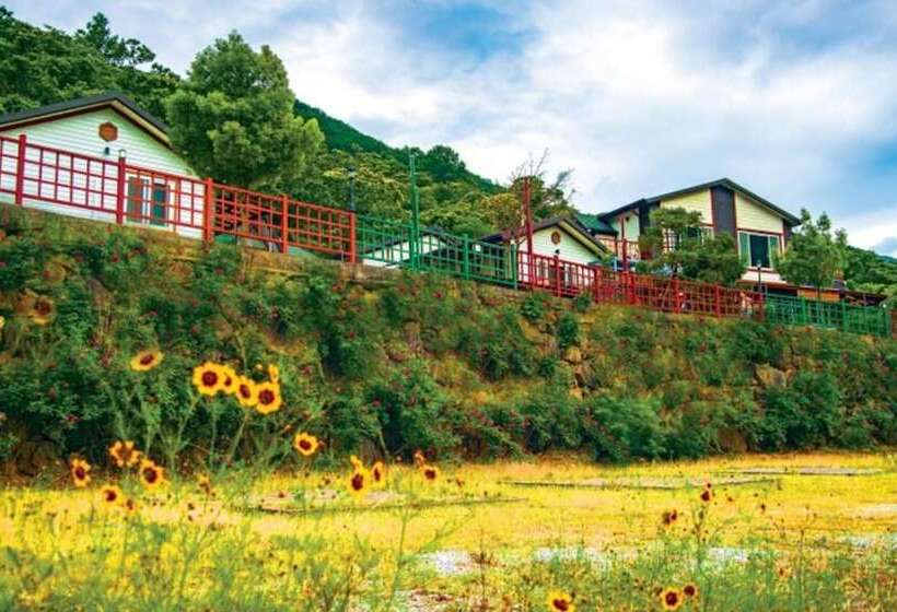 Gwangyang Seomjingang Geumteo Pension