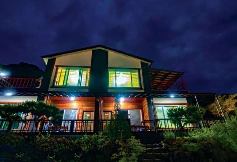 Gwangyang Seomjingang Geumteo Pension