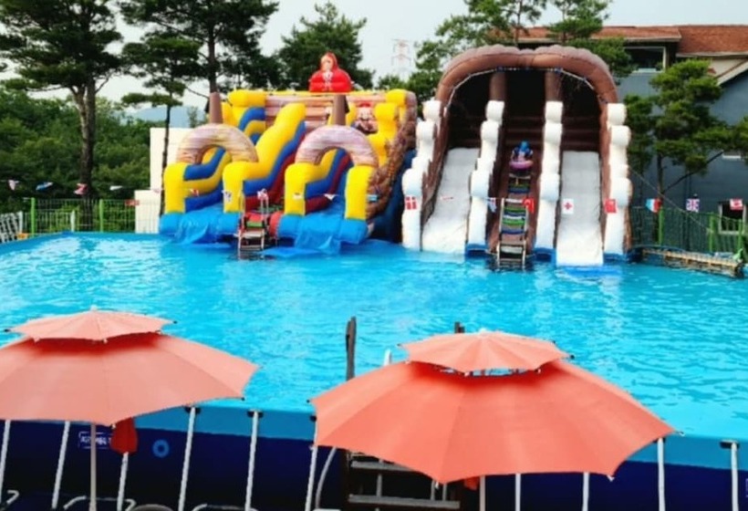 Gyeongju Alice Pension