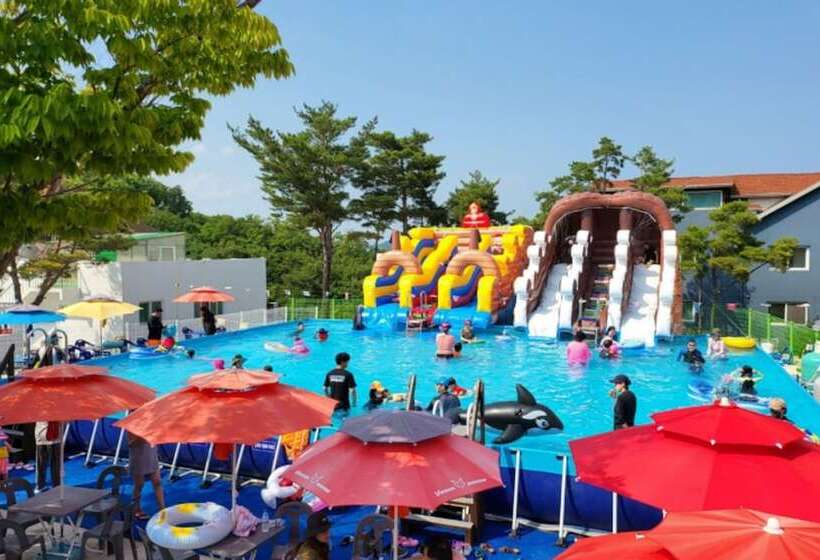 Gyeongju Alice Pension