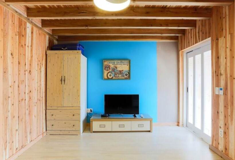 Gyeongju Samnamu Pension