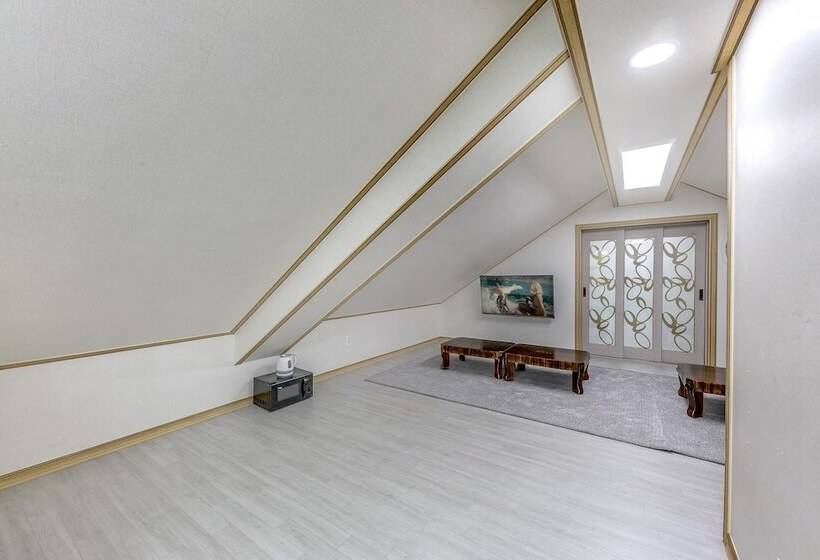 Gyeongju Soraedanga Pension