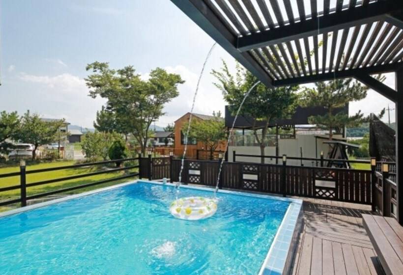 Gyeongju Bombom Pension