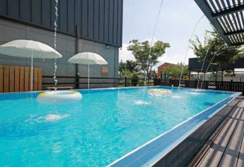 Gyeongju Bombom Pension