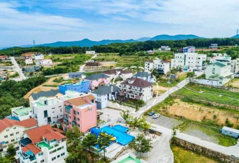 Gyeongju Victoria Diary Pension