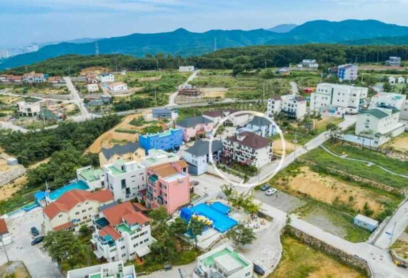 Gyeongju Victoria Diary Pension