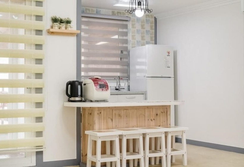 Gyeongju Victoria Diary Pension