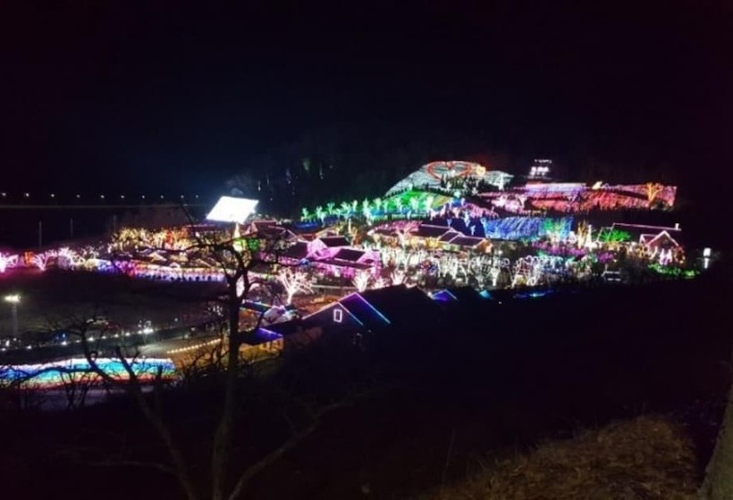 Gyeongsan Byeolgwan Pension