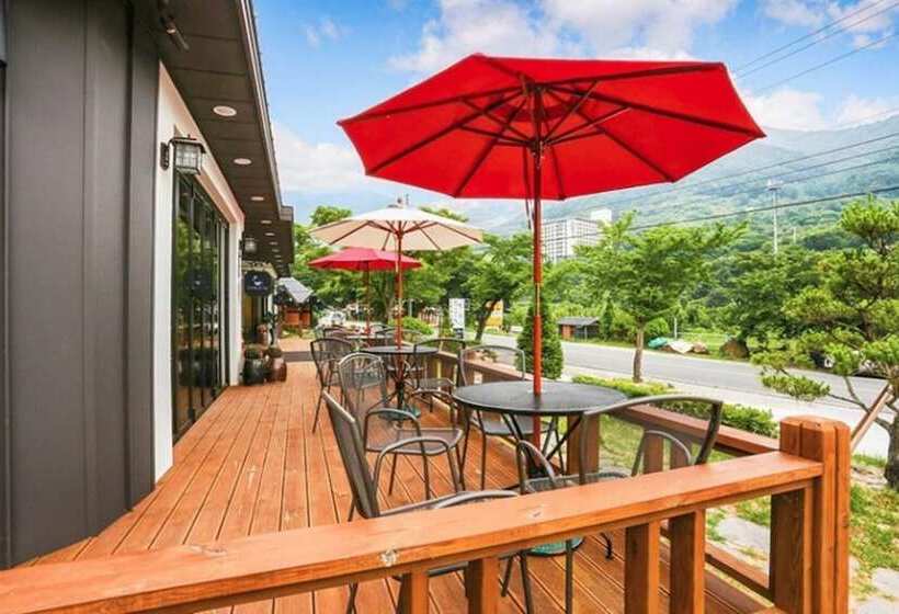 Hadong Sopungbang Pension