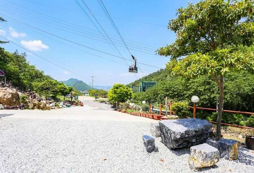 Haenam Duryunsan Tourist Pension