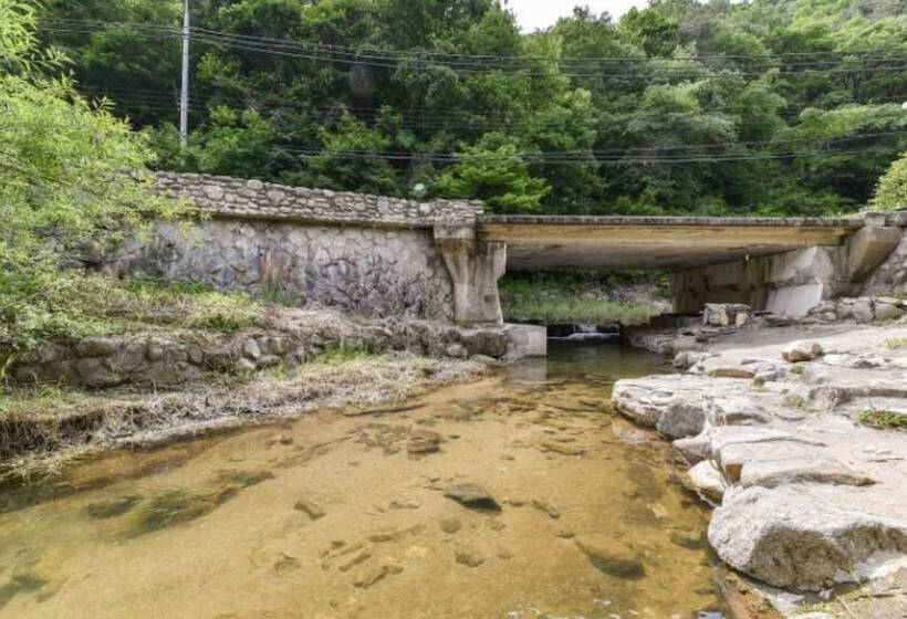 Hoengseong Haetbitdungji Pension
