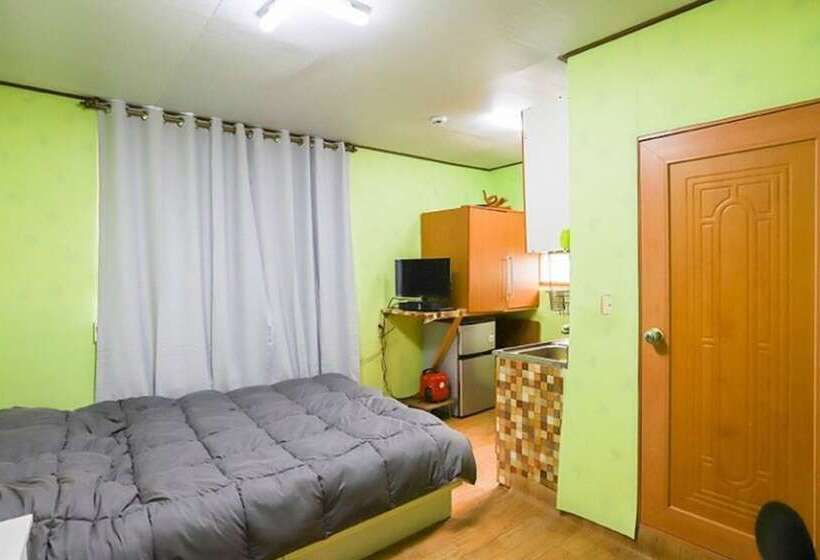 Hoengseong Sigollageune Pension