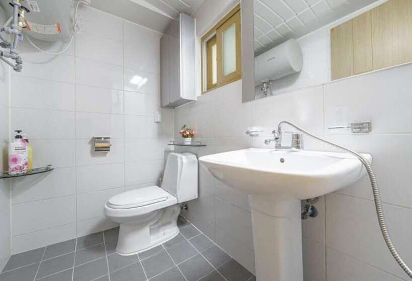 Hongcheon Deopyeonhan Pension