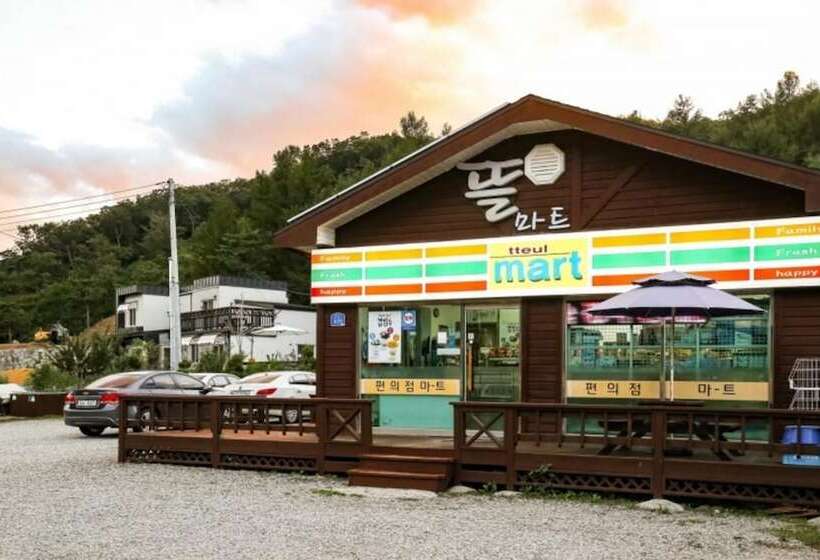 Hongcheon Tteul Pension