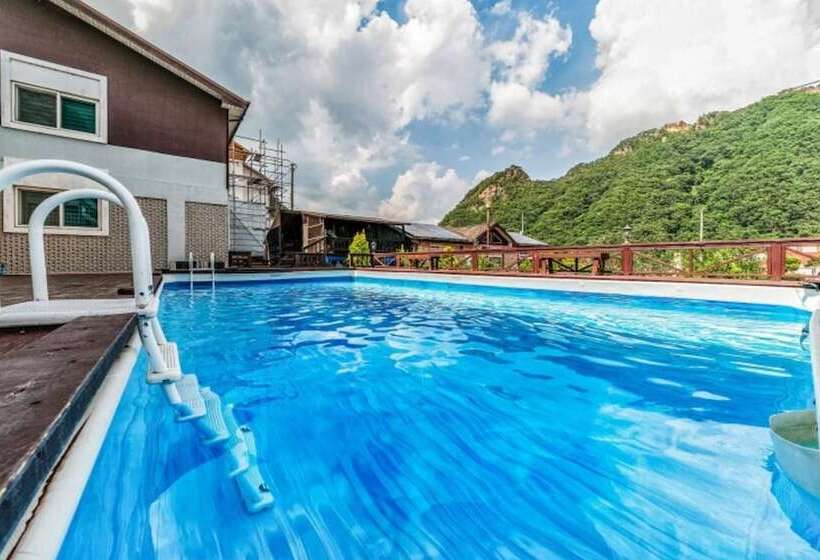 Hongcheon Tteul Pension