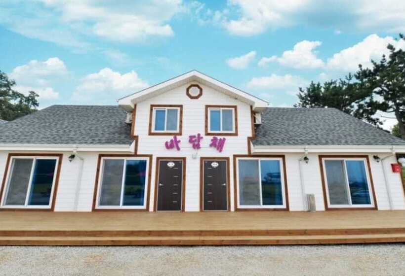 Hongsung Badamchae Pension