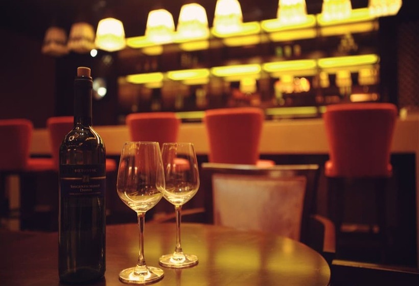 فندق Dali Art Golf