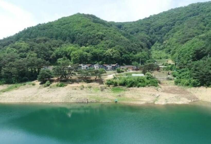 Hwacheon Pension Au