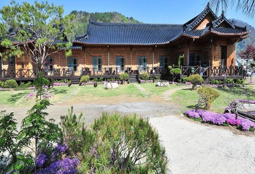 Inje Mountain Valley Pension