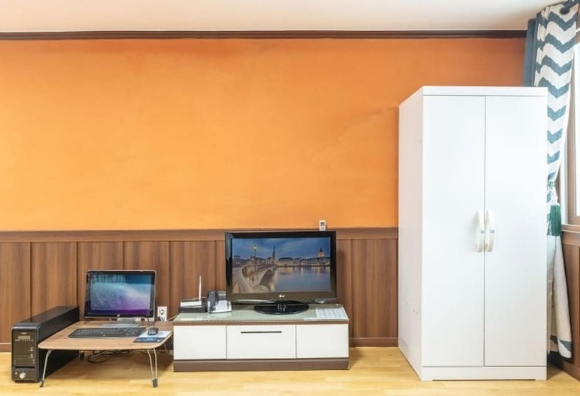 Inje Rainbow Pension