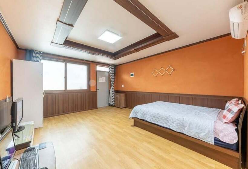 Inje Rainbow Pension