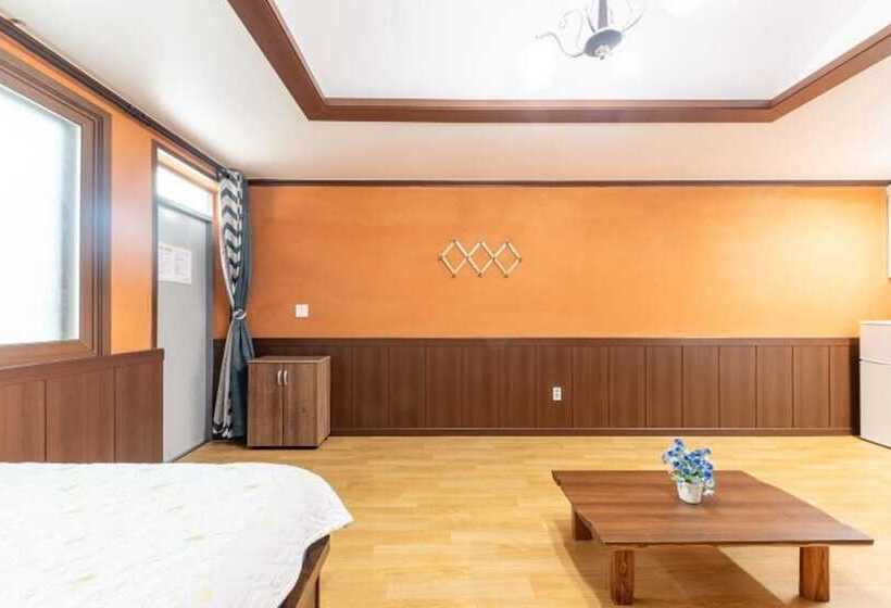 Inje Rainbow Pension