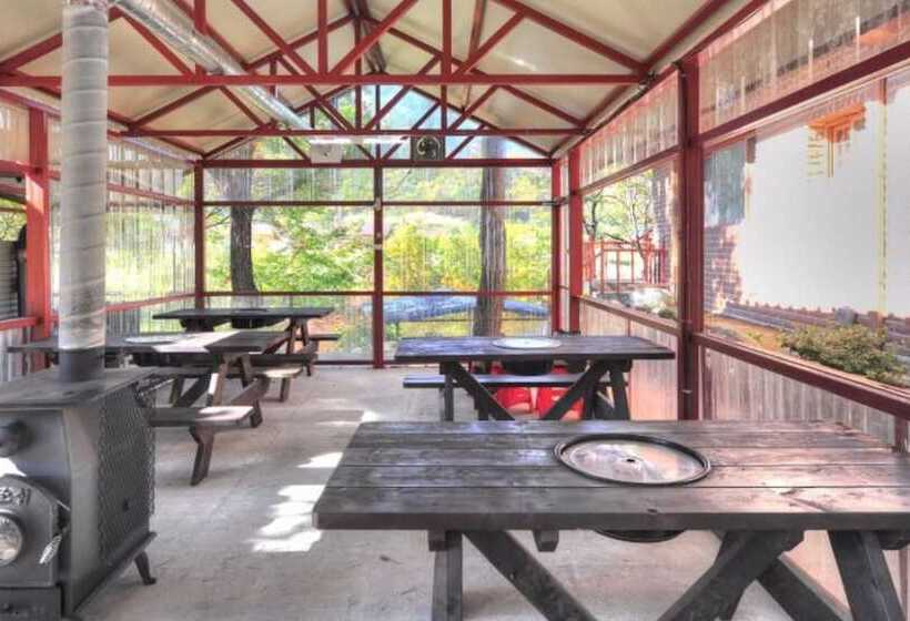 Inje Solbathwangto Pension