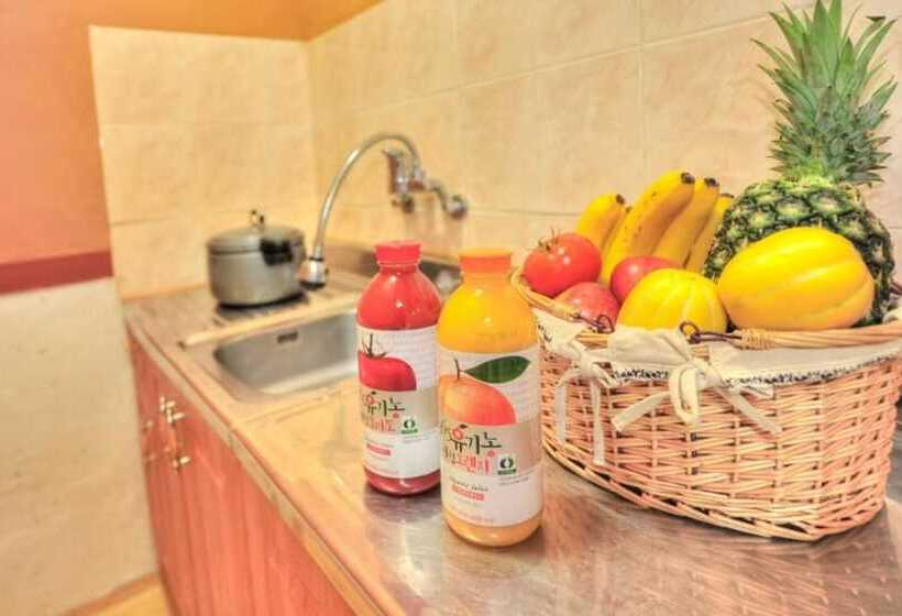 Inje Solbathwangto Pension