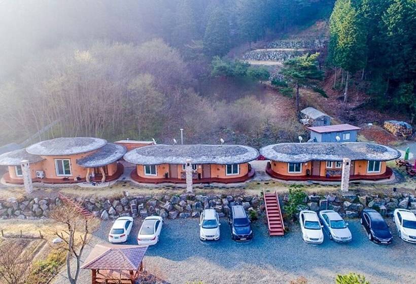 Jangseong Pyeonbaeksup Hwangto Pension