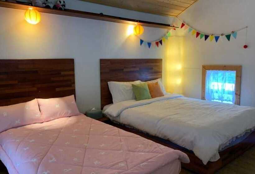 Jecheon Little Heaven Pension